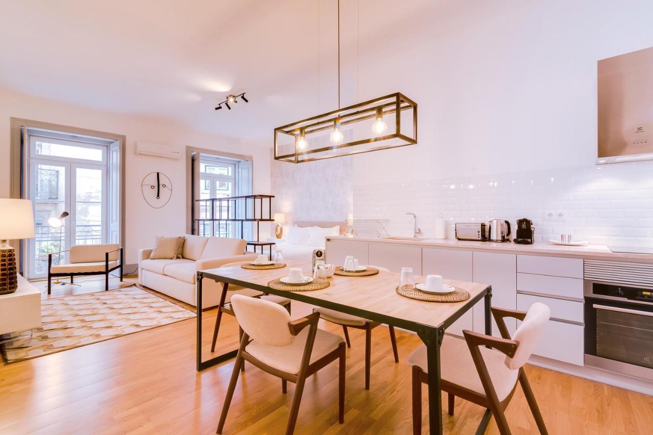 Poiais By Lisbon Inside Out Apartment Luaran gambar