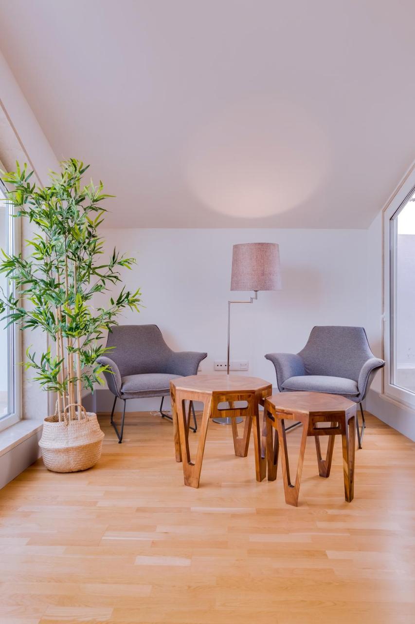 Poiais By Lisbon Inside Out Apartment Luaran gambar