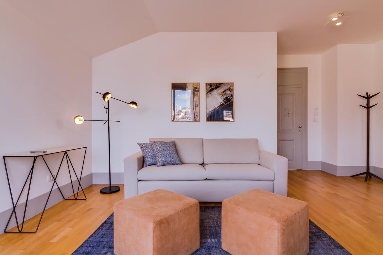 Poiais By Lisbon Inside Out Apartment Luaran gambar