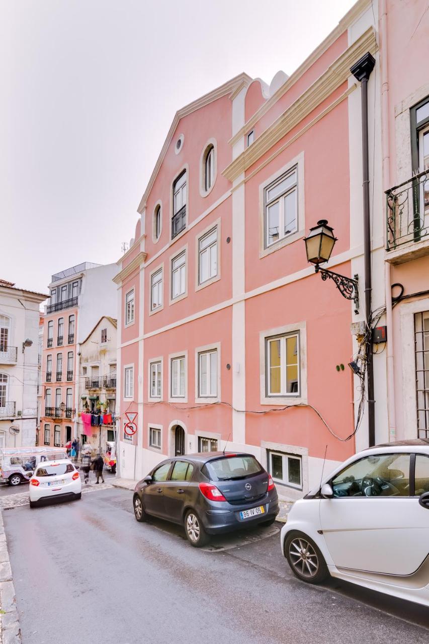 Poiais By Lisbon Inside Out Apartment Luaran gambar